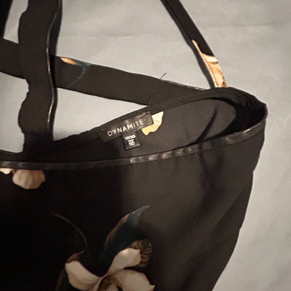 Classic Floral Blouse with Leather Trim - Picture 4 of 6